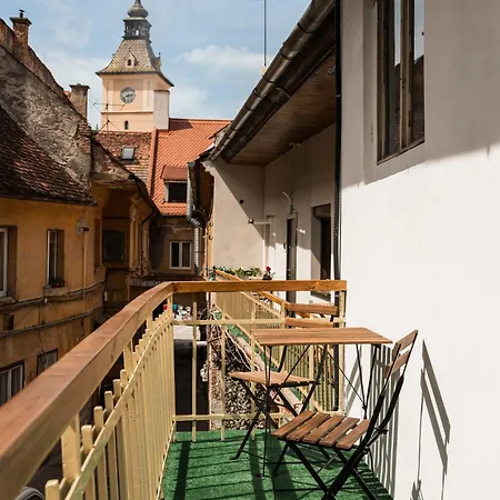 Moodee - Piata Sfatului