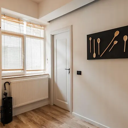 Moodee - Piata Sfatului Apartment Brașov
