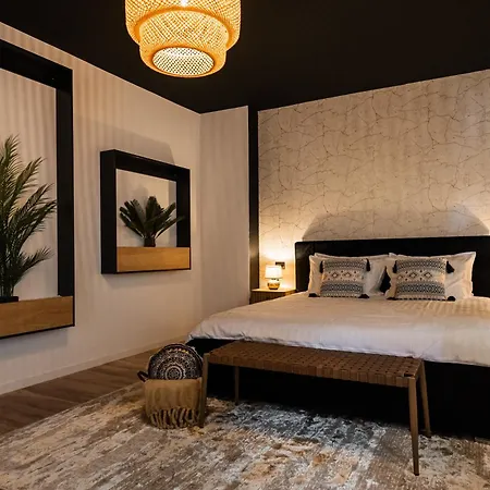 Apartment Moodee - Piata Sfatului