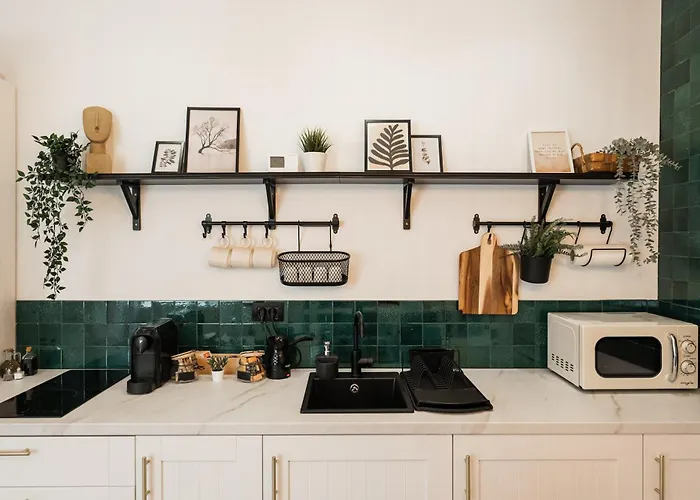 Moodee - Piata Sfatului