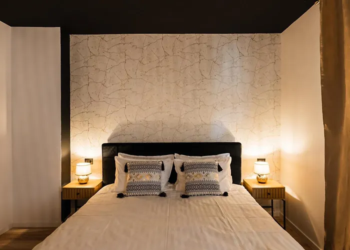 Moodee - Piata Sfatului Apartment Brasov