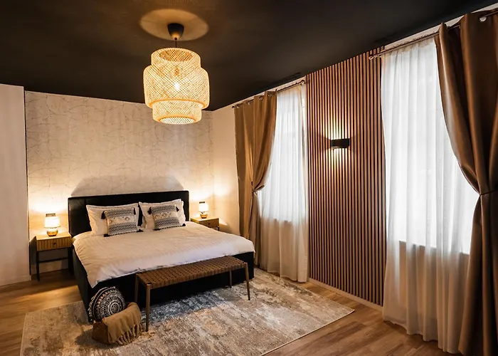 Moodee - Piata Sfatului Apartment