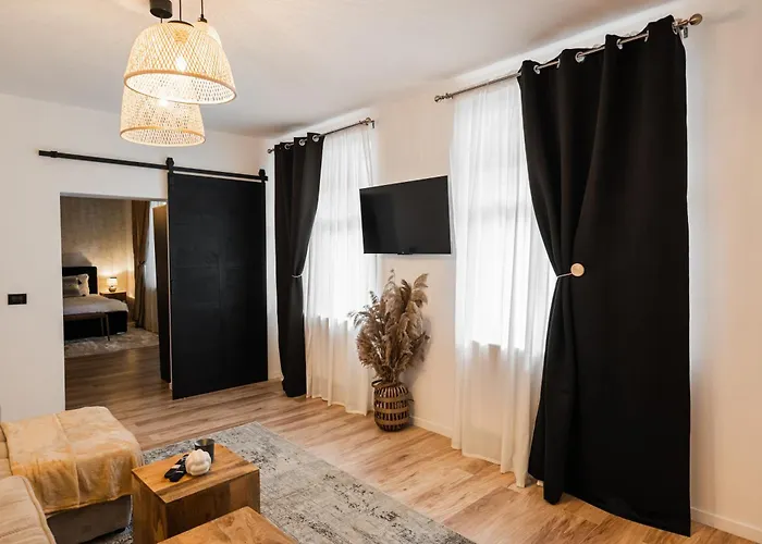 Moodee - Piata Sfatului Apartment